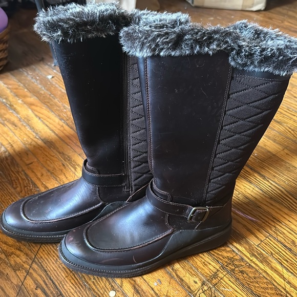 Merrell Tremblant Ezra Tall Faux fur Waterproof zip up dark brown winter boots - Picture 1 of 3